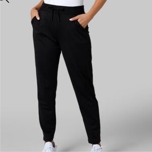 32 Degrees Jogger with Zippered Side Pocket